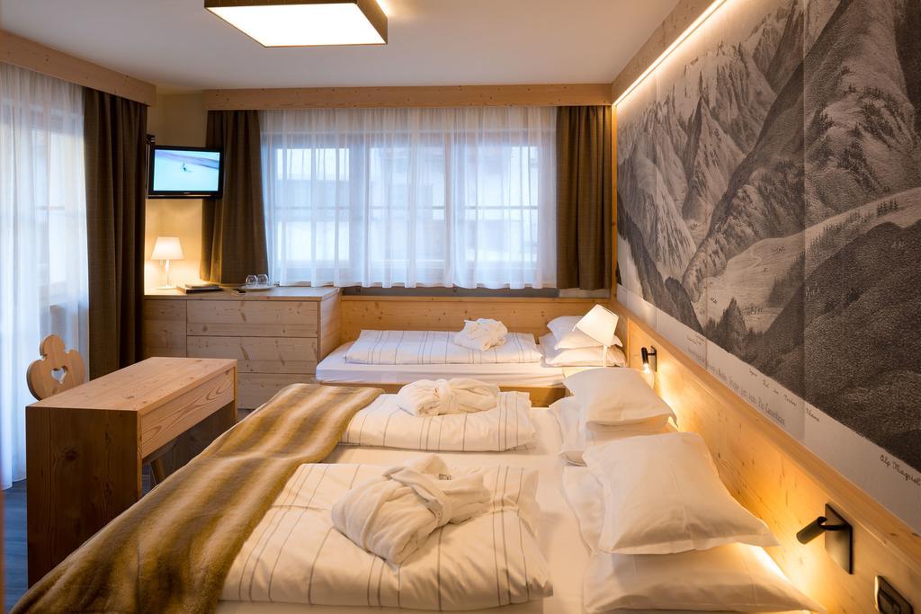 Hotel Somont Сельва-ді-Валь-Гардена Екстер'єр фото