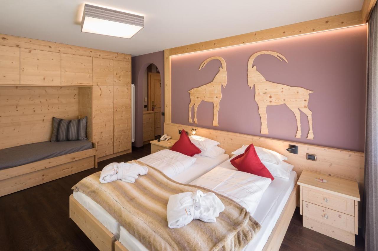 Hotel Somont Сельва-ді-Валь-Гардена Екстер'єр фото